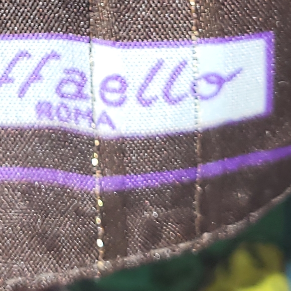 Beautiful large Raffaello Roma Scarf Scarve - Picture 4 of 8